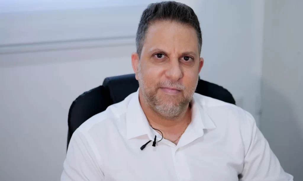 אפי אהרן