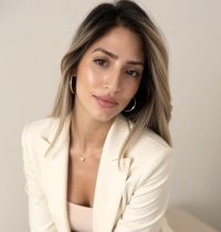 עדי לוי קוסמטיקאית